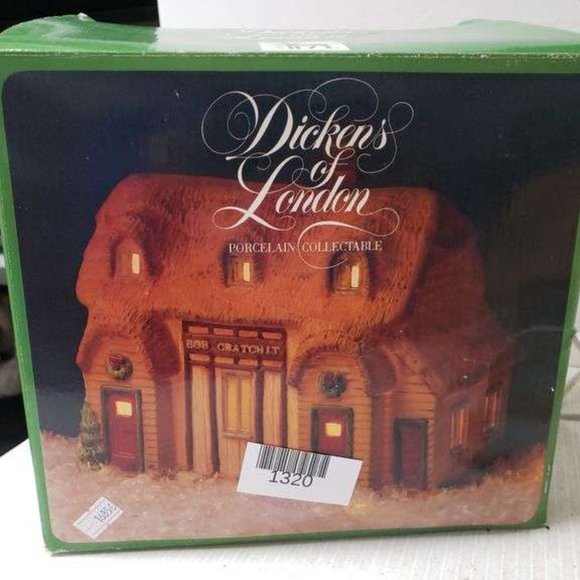 Dickens Of London Porcelain Collectible Bob Cratchit's House - Picture 8 of 8